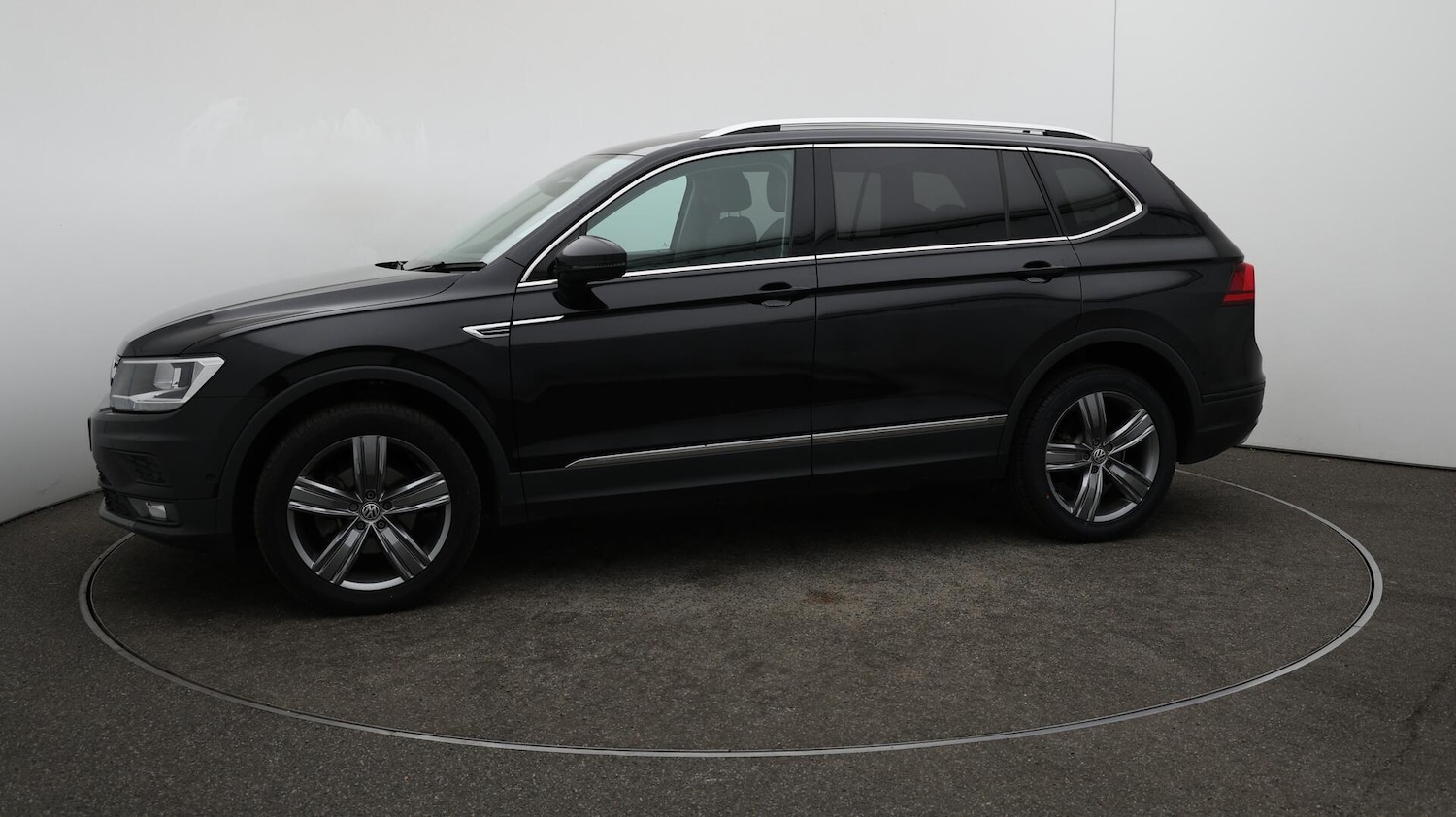 Used Volkswagen Tiguan Allspace 2021 for sale - 76166412: Photo 67