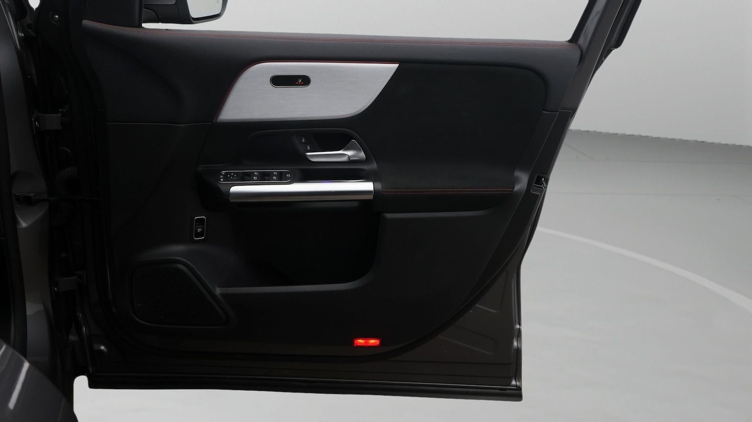 Used Mercedes-Benz EQA 2022 for sale - 77225623: Photo 15