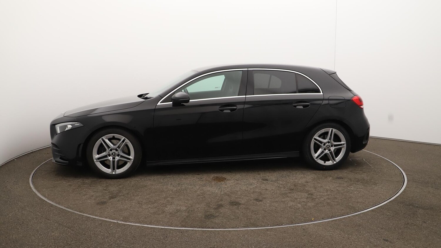 Used Mercedes-Benz A-Class 2019 for sale - 76152501: Photo 64