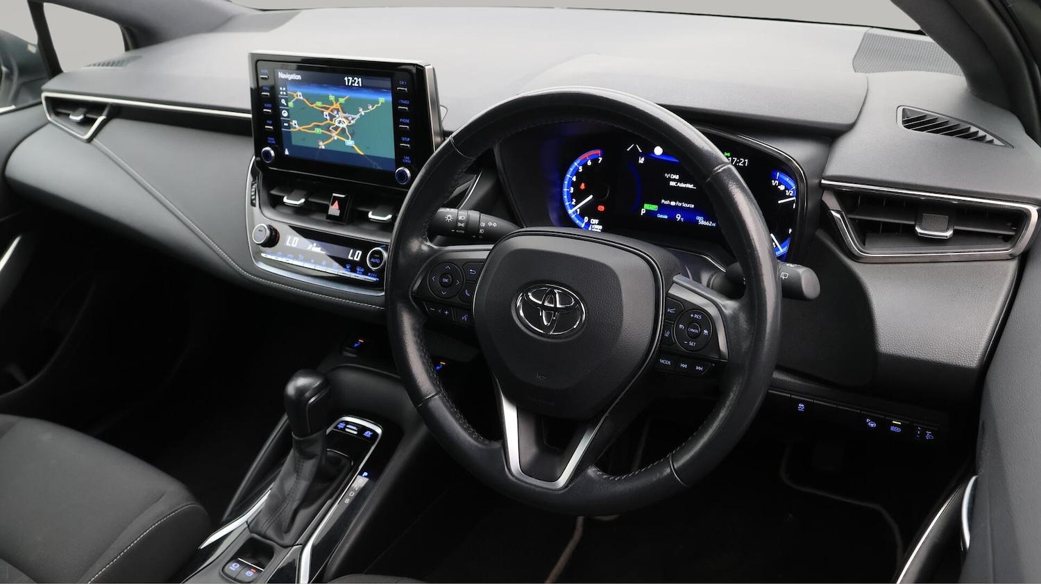 Used Toyota Corolla 2021 for sale - 76380669: Photo 9