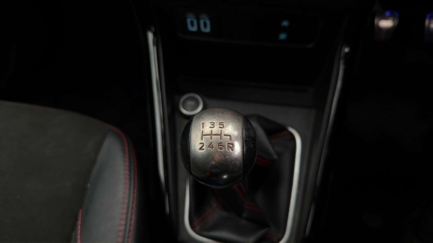 Used Ford Ecosport 2018 for sale - 77973843: Photo 25