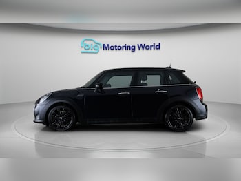 Used MINI Hatch 2023 for sale - 77744817: Photo