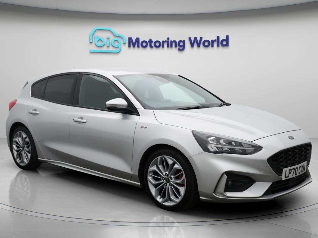 Used Ford Focus 2021 for sale - 76059858: Photo 1