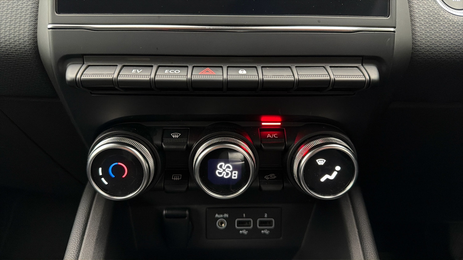 Used Renault Clio 2021 for sale - 77998176: Photo 11