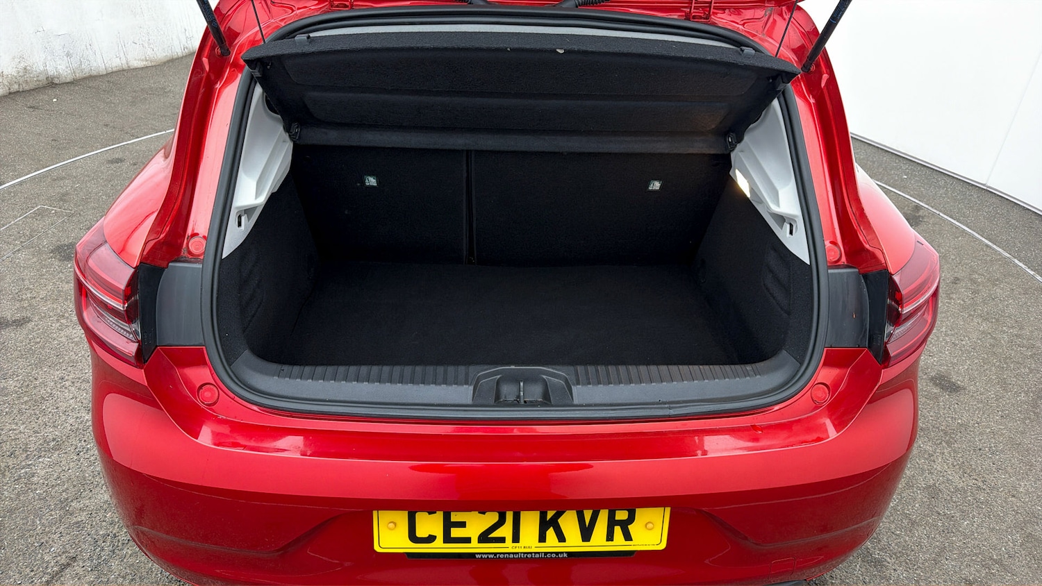 Used Renault Clio 2021 for sale - 77998176: Photo 16