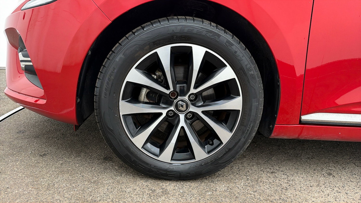 Used Renault Clio 2021 for sale - 77998176: Photo 17