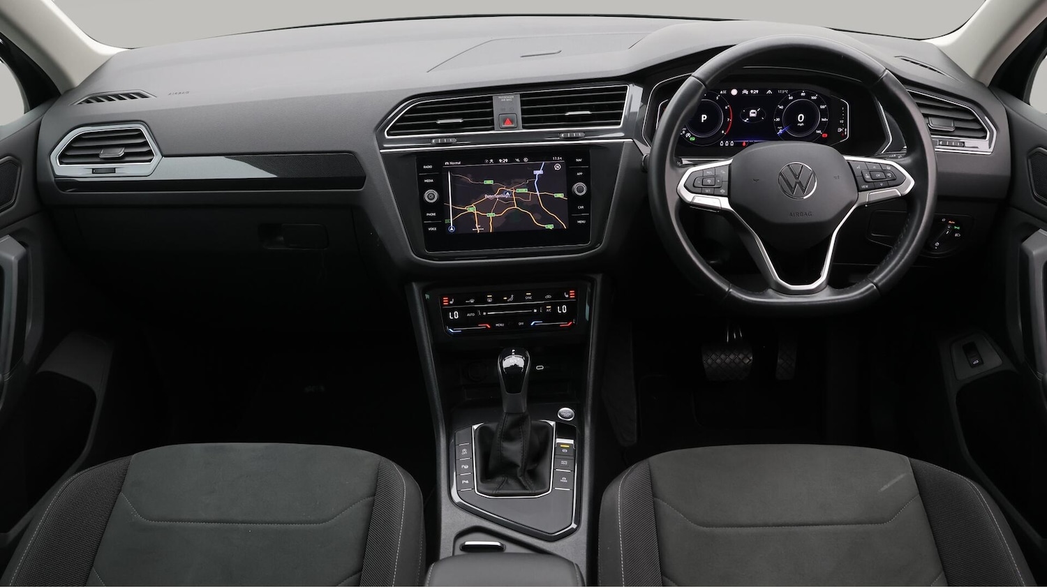 Used Volkswagen Tiguan 2023 for sale - 76512075: Photo 14