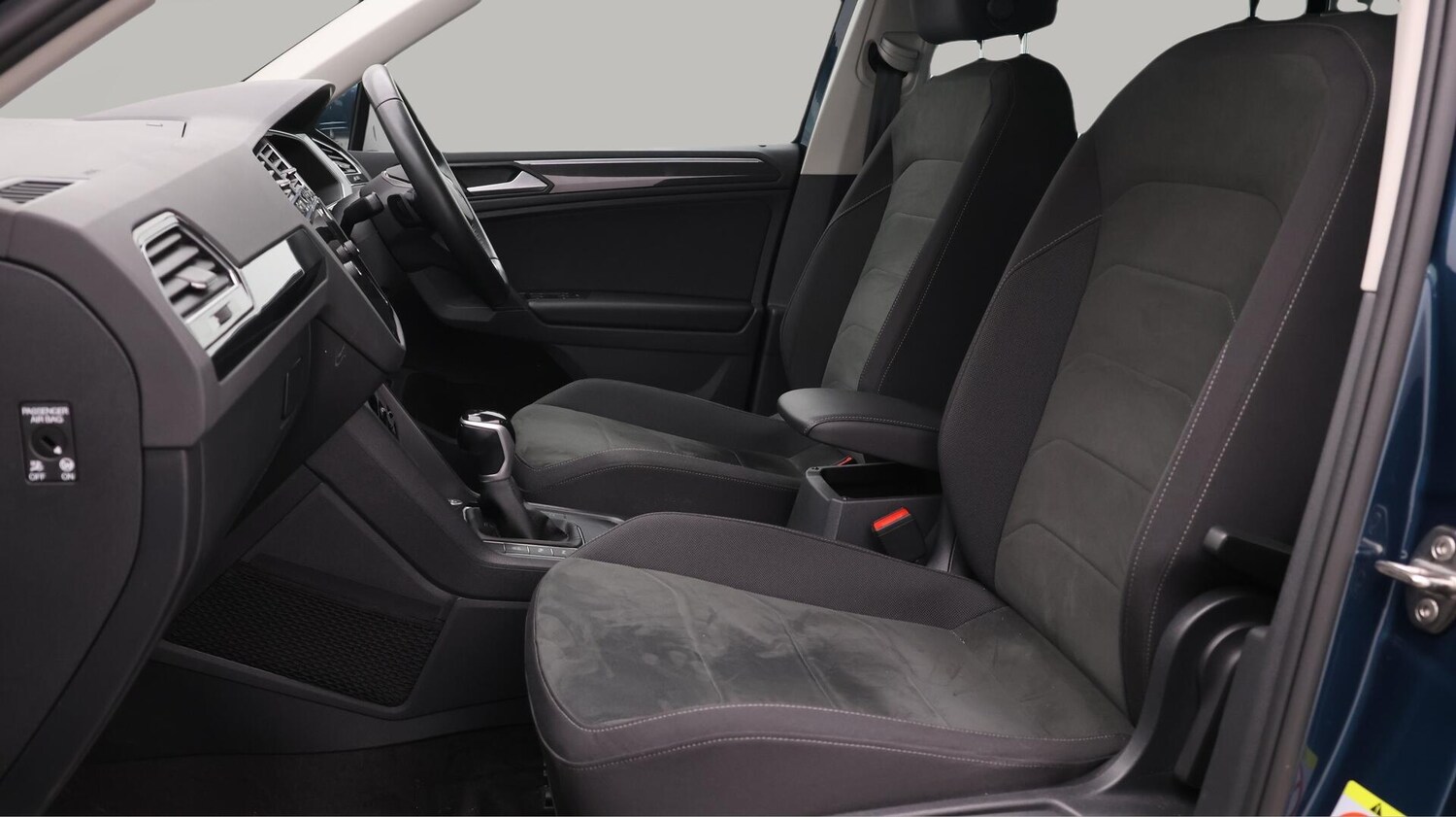 Used Volkswagen Tiguan 2023 for sale - 76512075: Photo 15