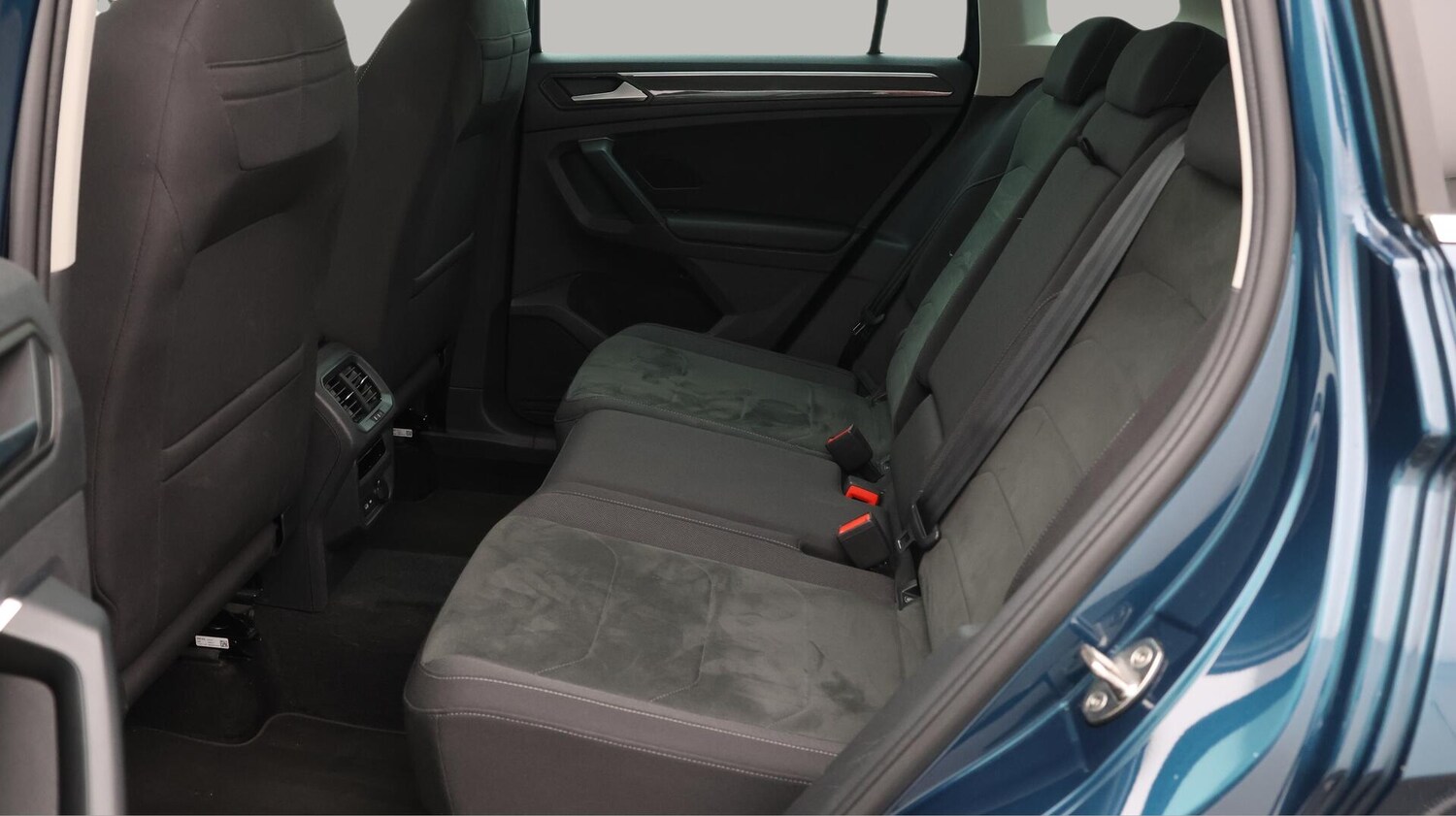 Used Volkswagen Tiguan 2023 for sale - 76512075: Photo 17