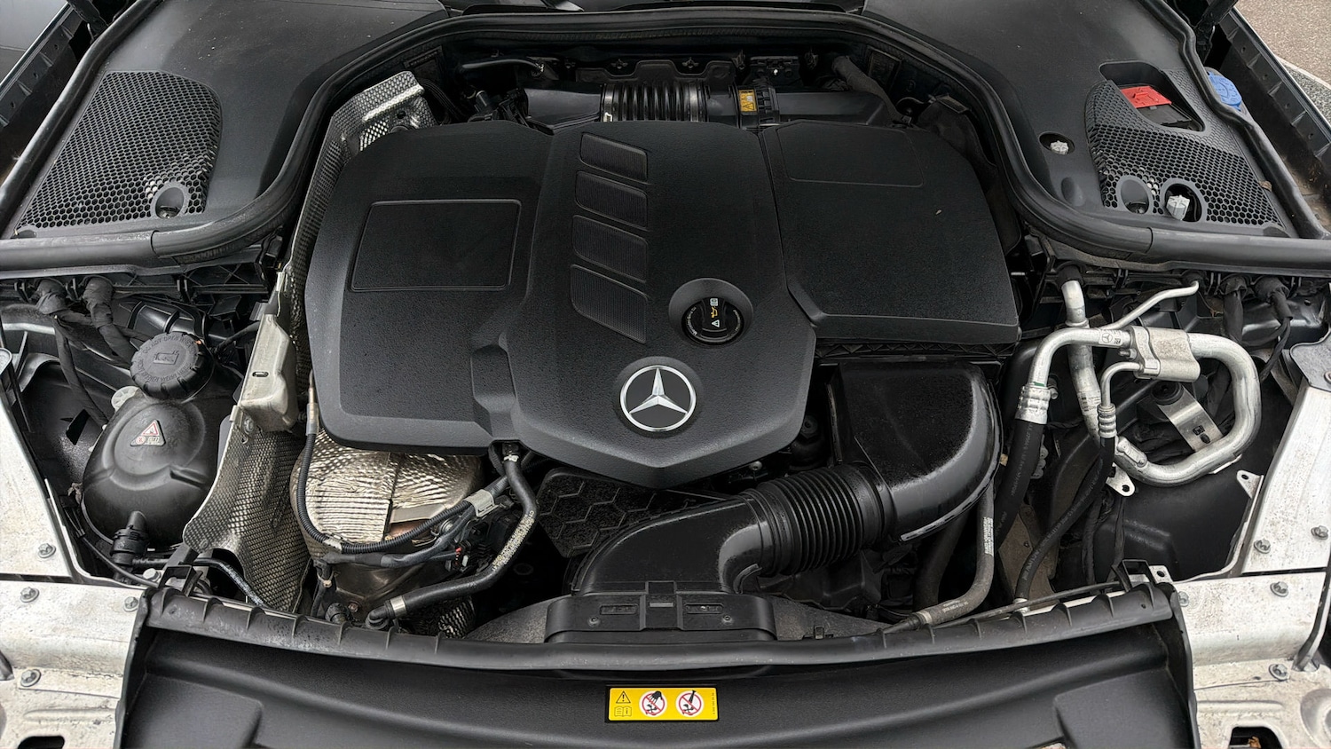 Used Mercedes-Benz E Class 2019 for sale - 78201637: Photo 18