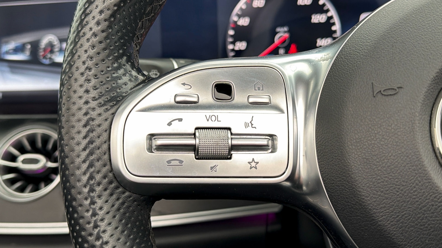 Used Mercedes-Benz E Class 2019 for sale - 78201637: Photo 23