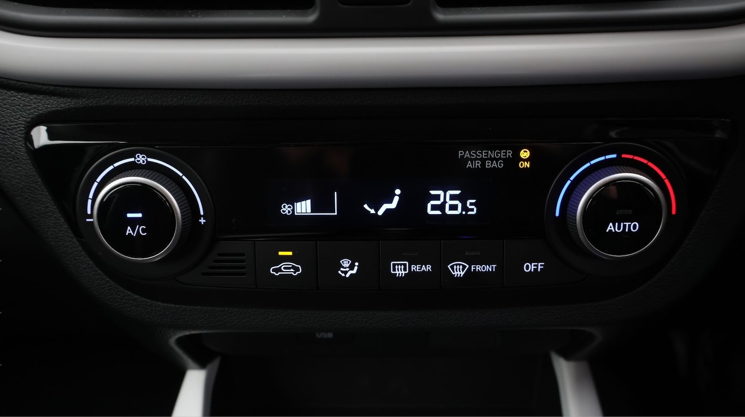 Used Hyundai i10 2023 for sale - 77465521: Photo 12