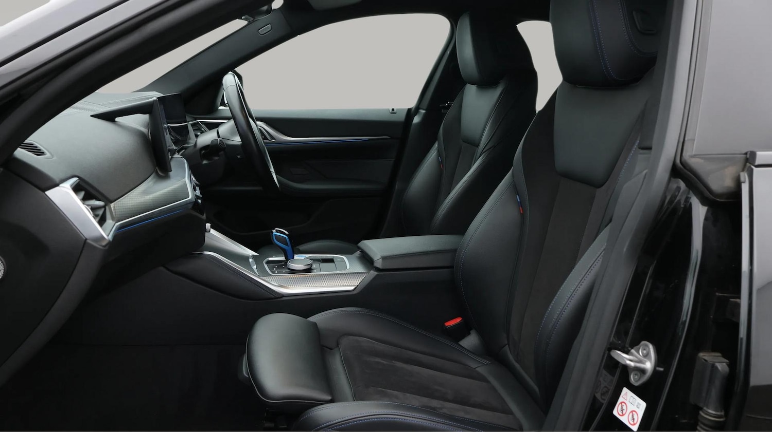 Used BMW i4 2022 for sale - 76360977: Photo 15