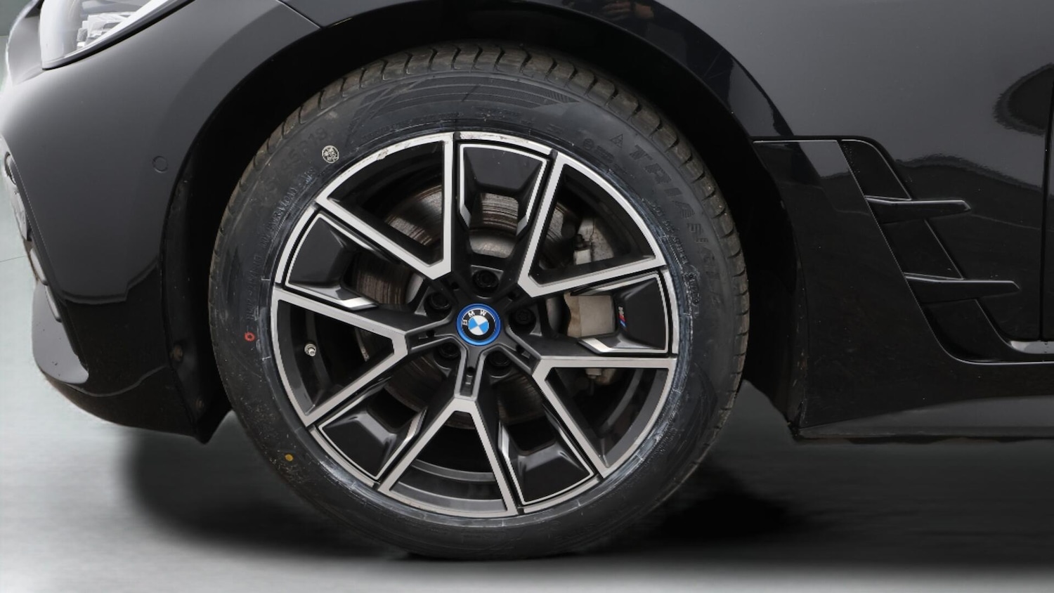 Used BMW i4 2022 for sale - 76360977: Photo 19