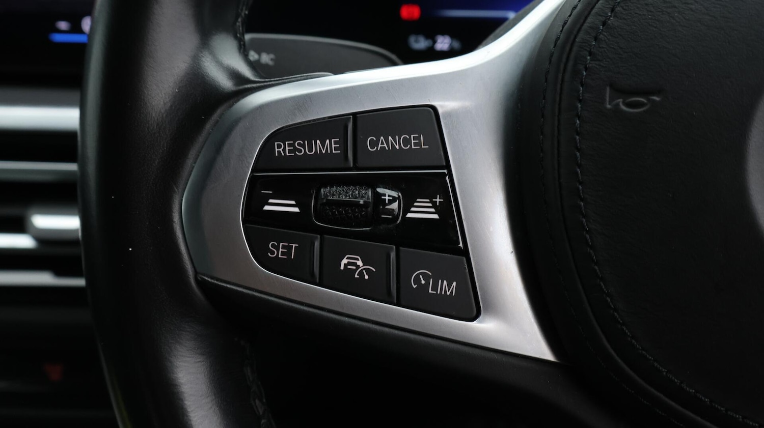 Used BMW i4 2022 for sale - 76360977: Photo 24