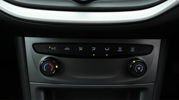 Used Vauxhall Astra 2020 for sale - 76283262: Photo 13