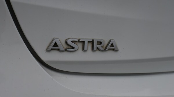 Used Vauxhall Astra 2020 for sale - 76283262: Photo 21