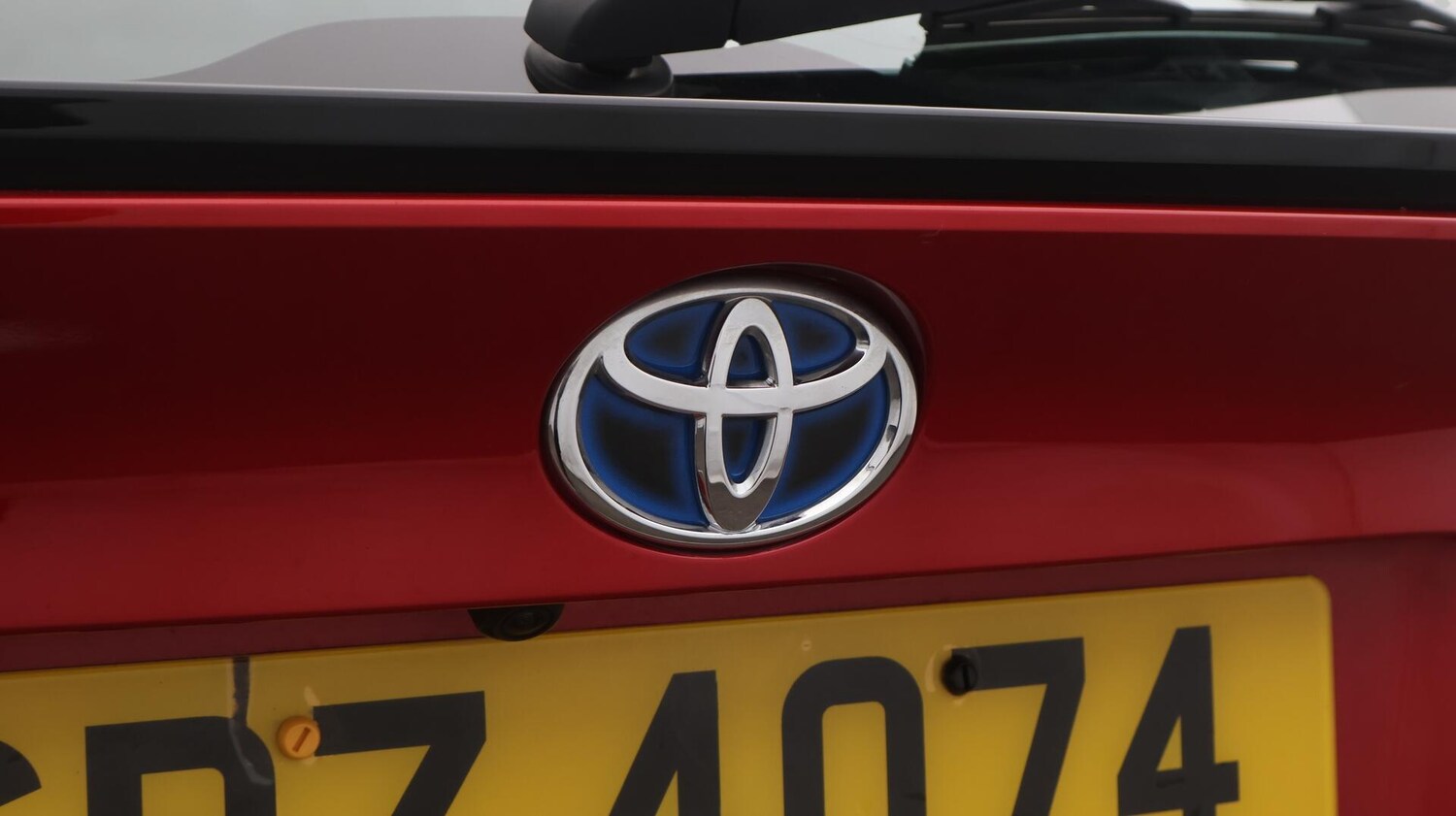 Used Toyota C-HR 2023 for sale - 76295281: Photo 22