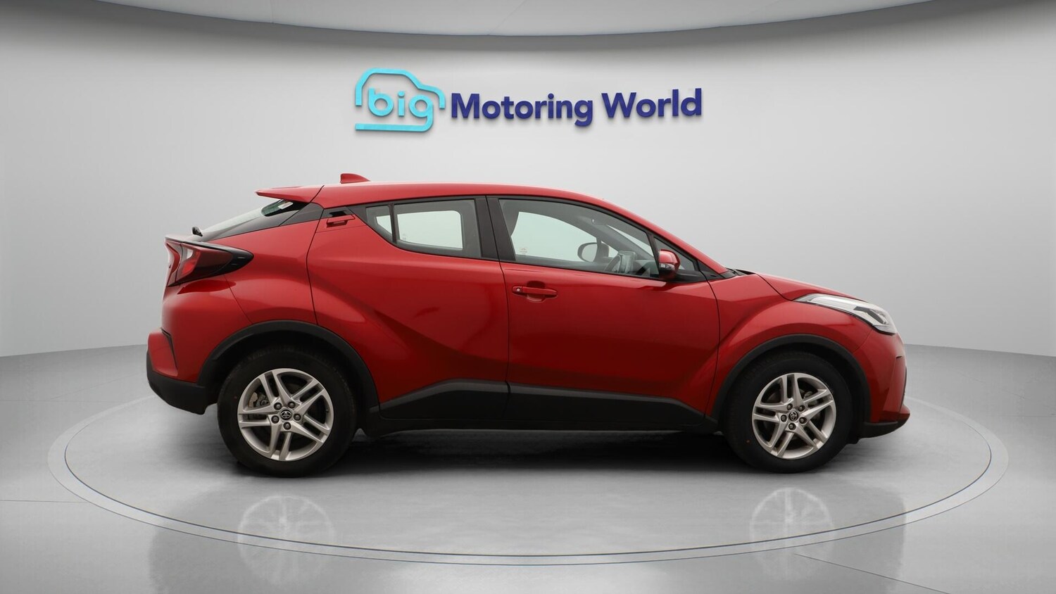 Used Toyota C-HR 2023 for sale - 76295281: Photo 9