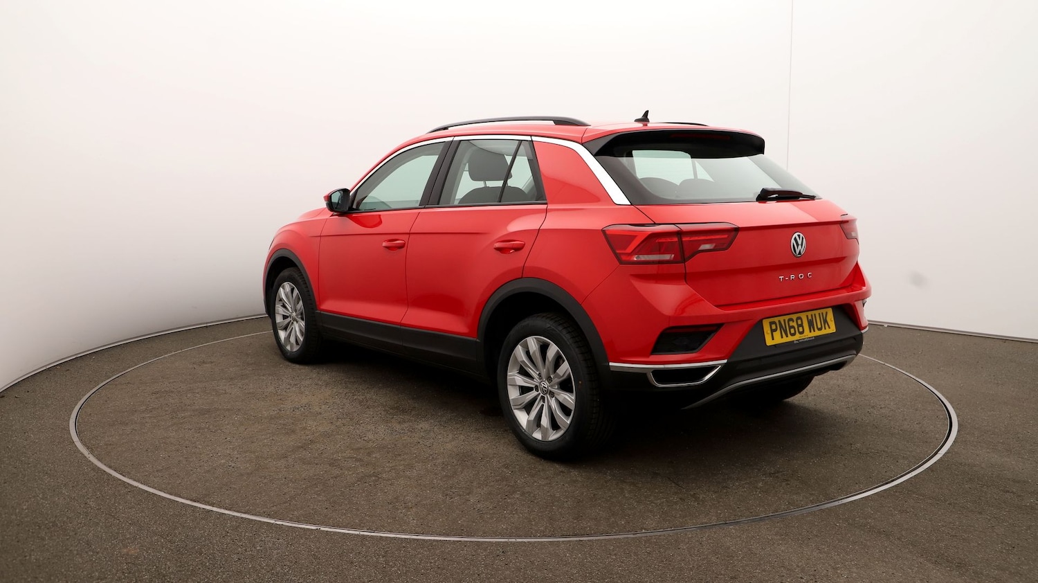 Used Volkswagen T-Roc for sale - 76811546: Photo 54