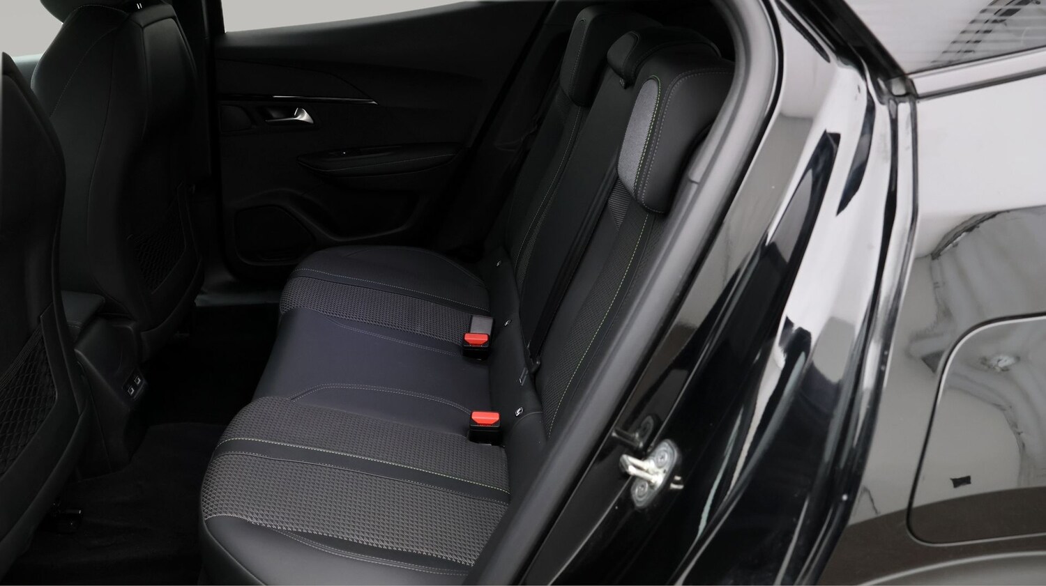 Used Peugeot 2008 2022 for sale - 77601892: Photo 16