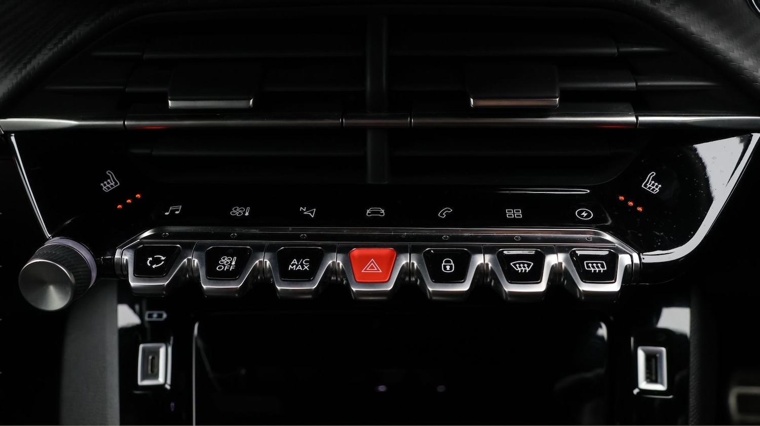 Used Peugeot 2008 2022 for sale - 77601892: Photo 25