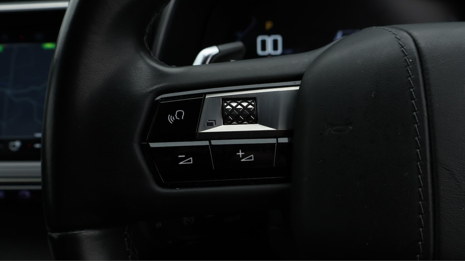 Used DS Automobiles DS 7 2022 for sale - 76433109: Photo 25