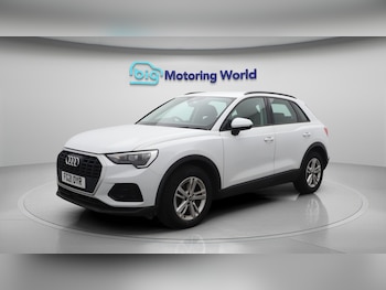 Used Audi Q3 2021 for sale - 76152215: Photo