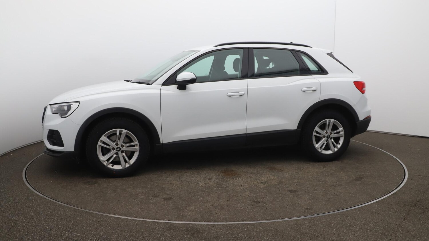Used Audi Q3 2021 for sale - 76152215: Photo 65