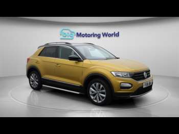 Used Volkswagen T-Roc 2018 for sale - 74799142: Photo
