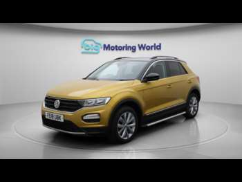 Used Volkswagen T-Roc 2018 for sale - 74799142: Photo