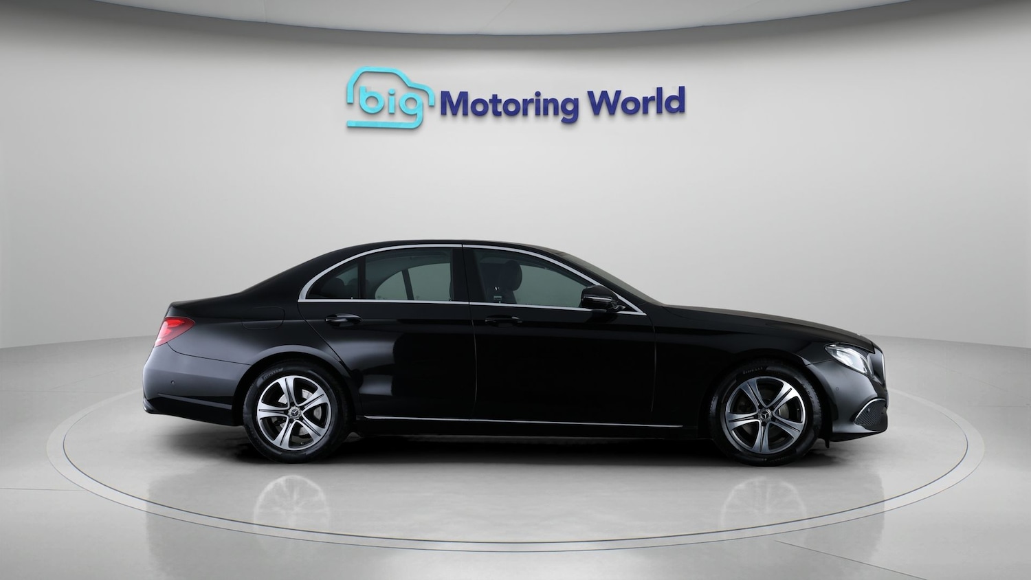 Used Mercedes-Benz E Class 2019 for sale - 77902190: Photo 8