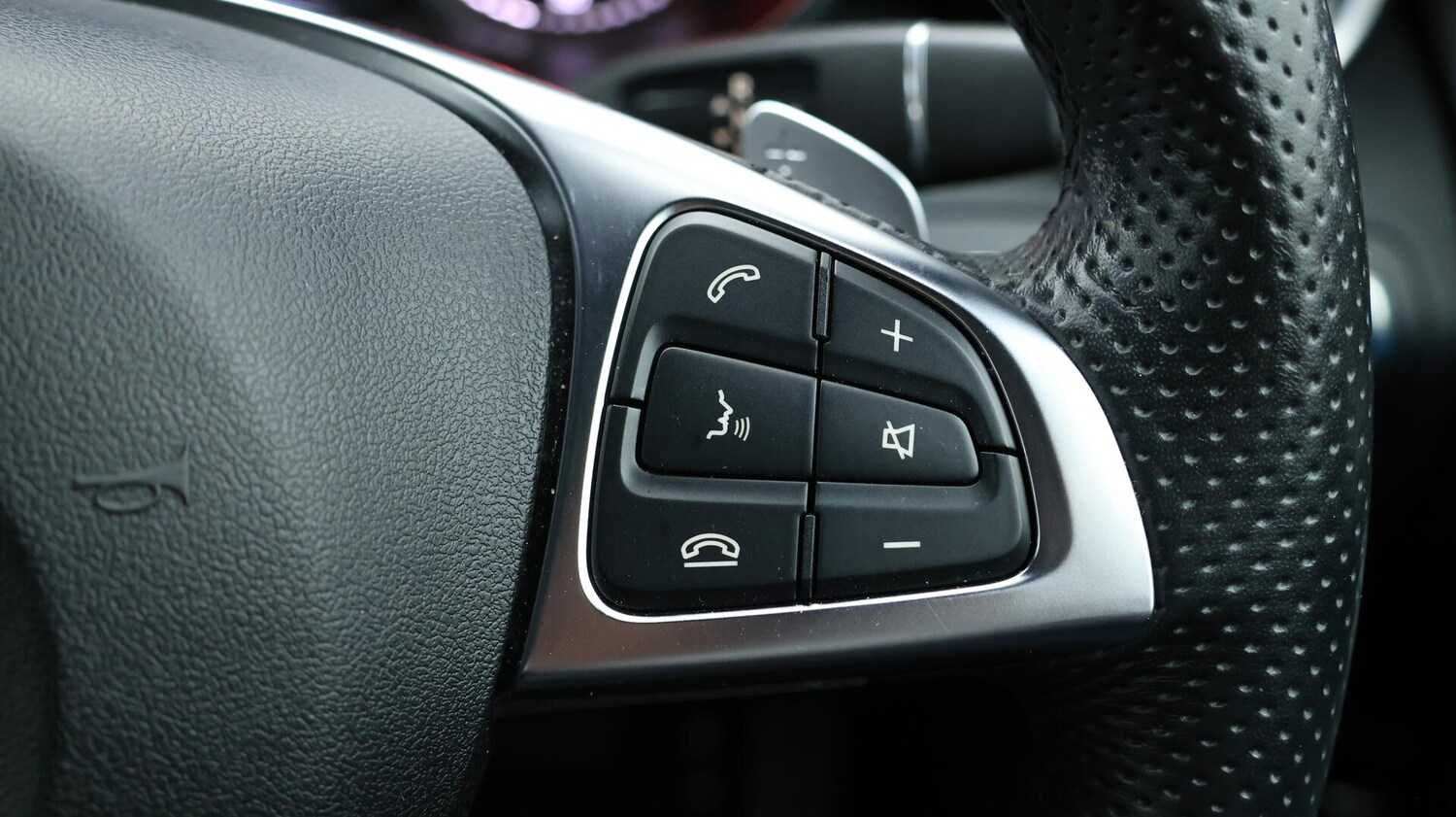 Used Mercedes-Benz GLC 2018 for sale - 76152214: Photo 25