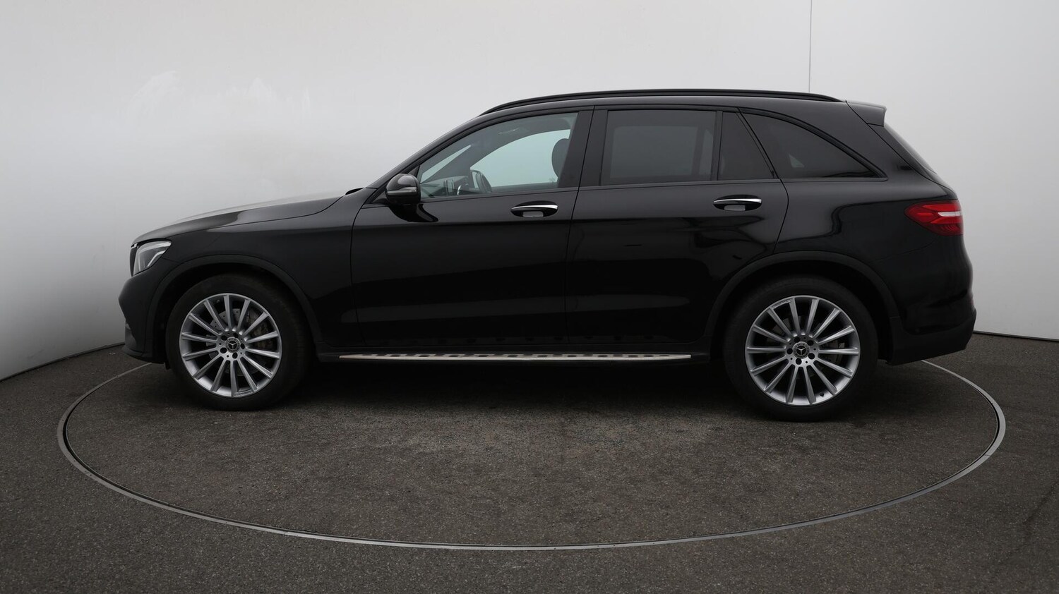 Used Mercedes-Benz GLC 2018 for sale - 76152214: Photo 48
