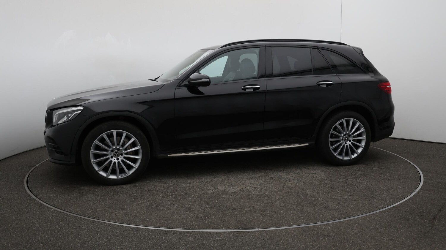 Used Mercedes-Benz GLC 2018 for sale - 76152214: Photo 50