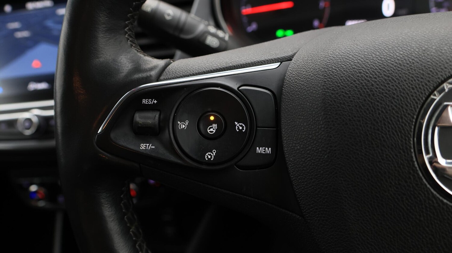 Used Vauxhall Crossland 2022 for sale - 76388531: Photo 24