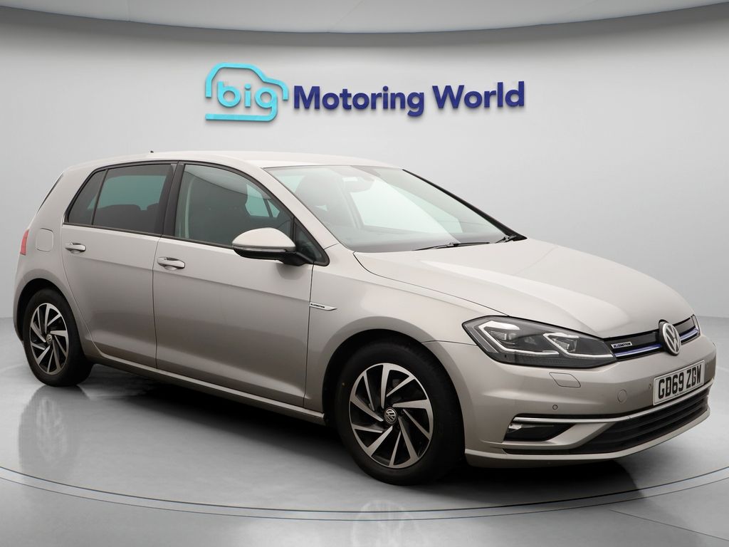 Used Volkswagen Golf for sale - 76809699: Photo 1