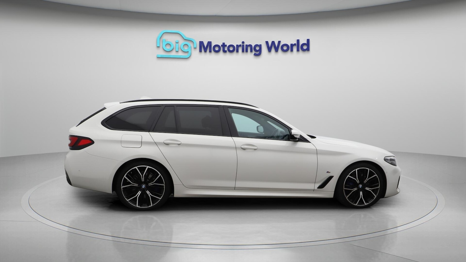 Used BMW 5 Series 2020 for sale - 76607499: Photo 9