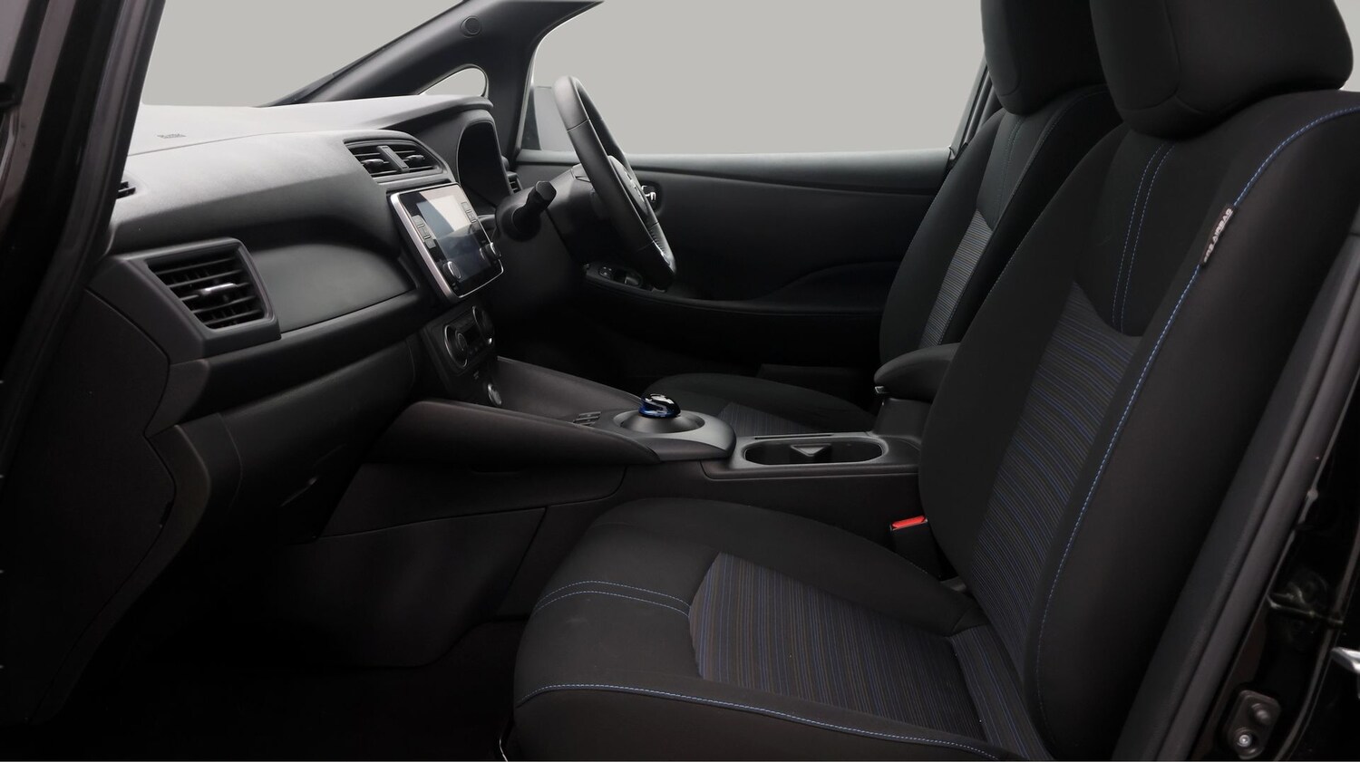 Used Nissan Leaf 2022 for sale - 77271162: Photo 14