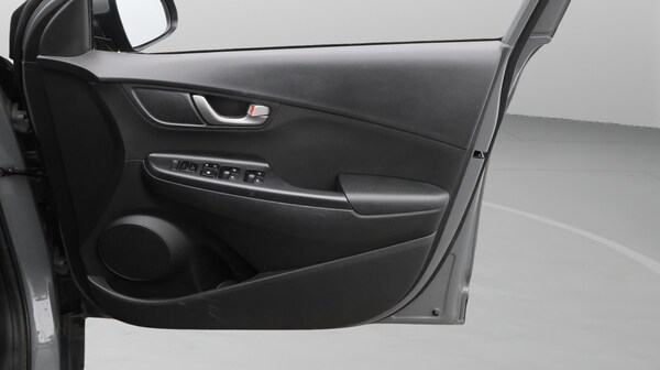 Used Hyundai KONA 2018 for sale - 76158472: Photo 15