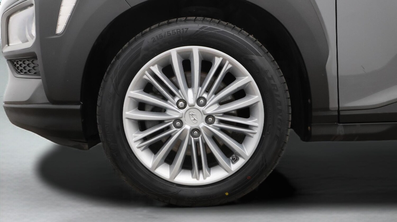 Used Hyundai KONA 2018 for sale - 76158472: Photo 18