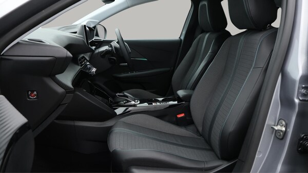 Used Peugeot 208 2021 for sale - 76283384: Photo 15