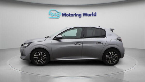 Used Peugeot 208 2021 for sale - 76283384: Photo 5