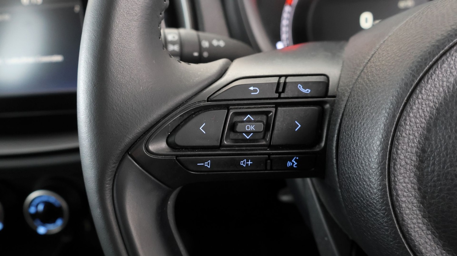 Used Toyota Aygo X 2022 for sale - 78025204: Photo 23