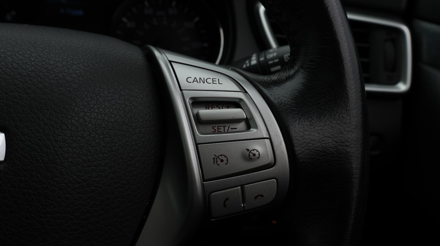 Used Nissan X-Trail 2017 for sale - 76512633: Photo 30