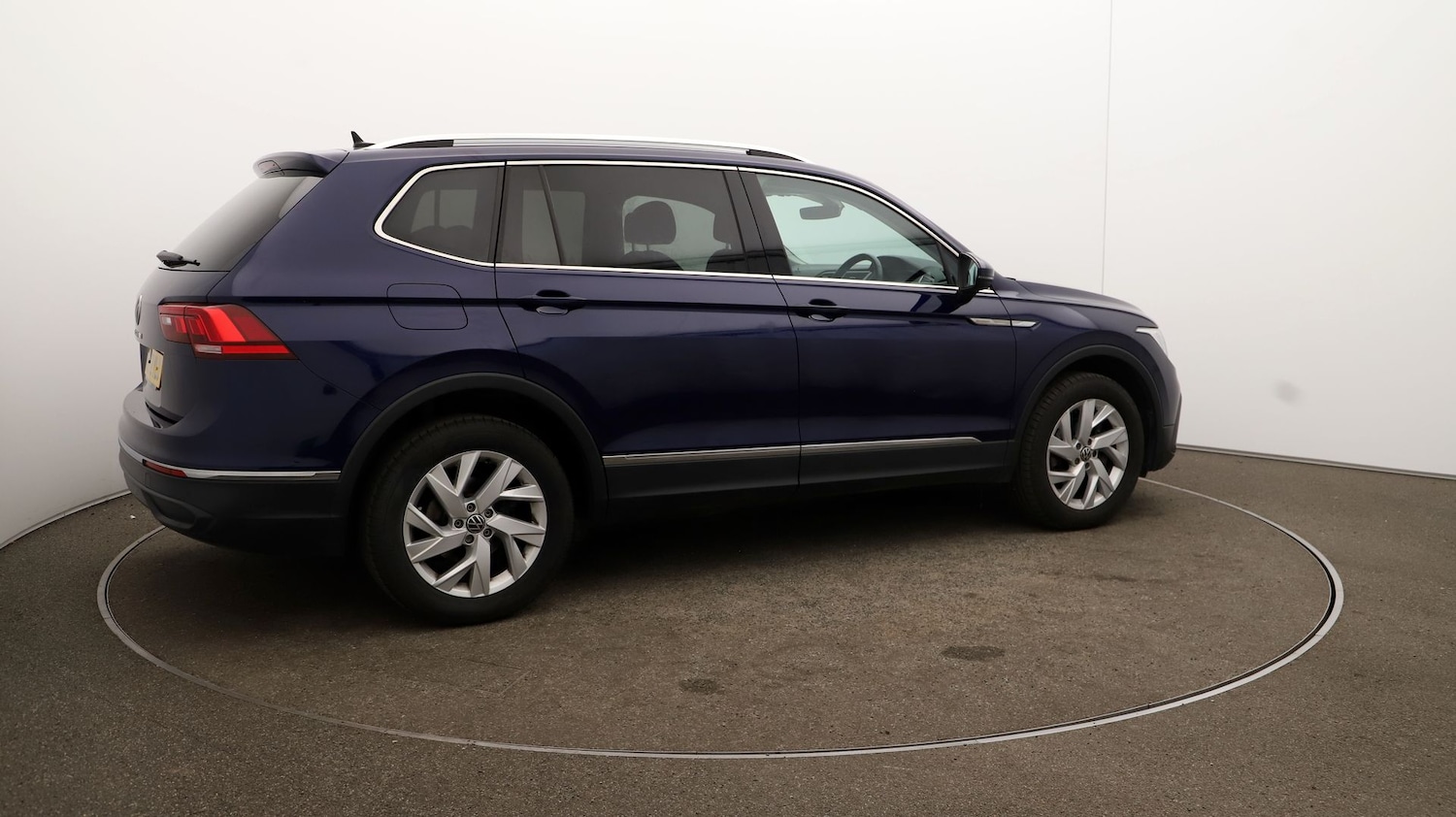 Used Volkswagen Tiguan Allspace for sale - 76809748: Photo 44