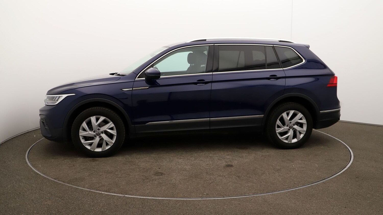 Used Volkswagen Tiguan Allspace for sale - 76809748: Photo 59