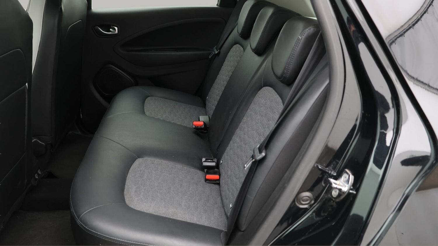 Used Renault Zoe 2021 for sale - 76671705: Photo 17