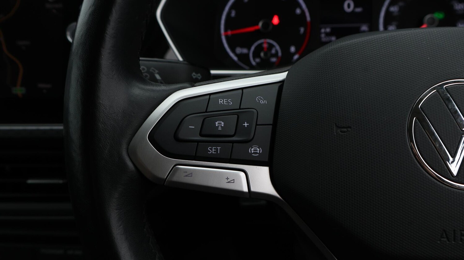 Used Volkswagen T-Cross 2021 for sale - 76159002: Photo 41