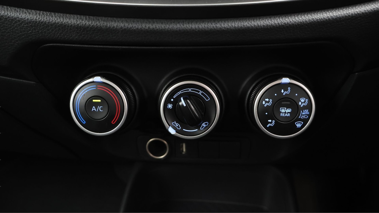 Used Toyota Aygo X 2023 for sale - 77902643: Photo 12